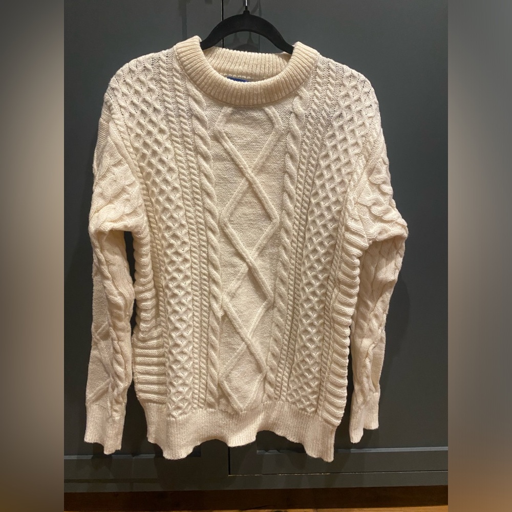 Aelfric Eden Women Sweater